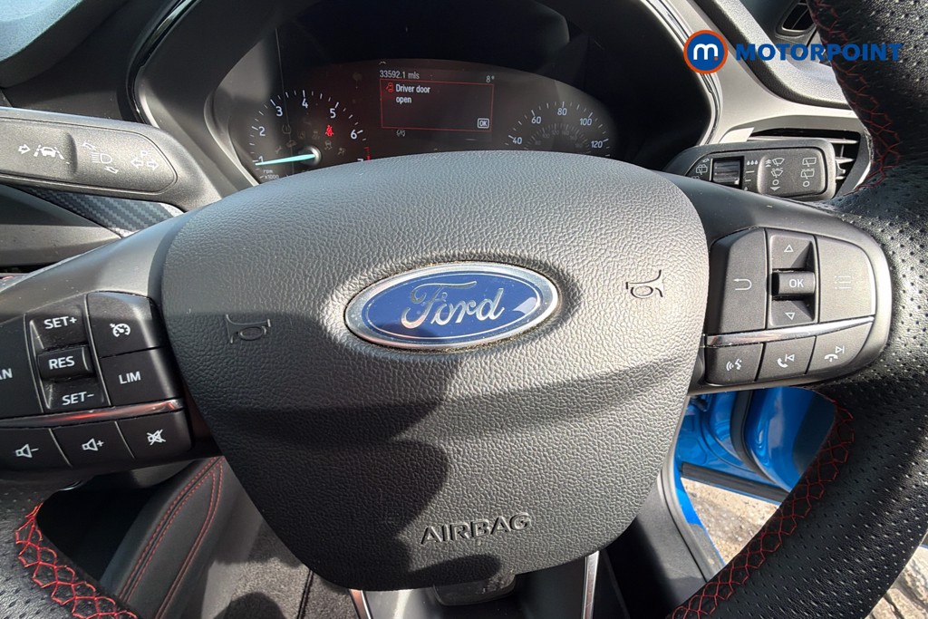 Ford Focus St-Line X Manual Petrol Hatchback - Stock Number (1632641) - 5th supplementary image