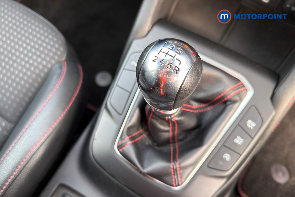 Ford Focus St-Line X Manual Petrol Hatchback - Stock Number (1632641) - 15th supplementary image