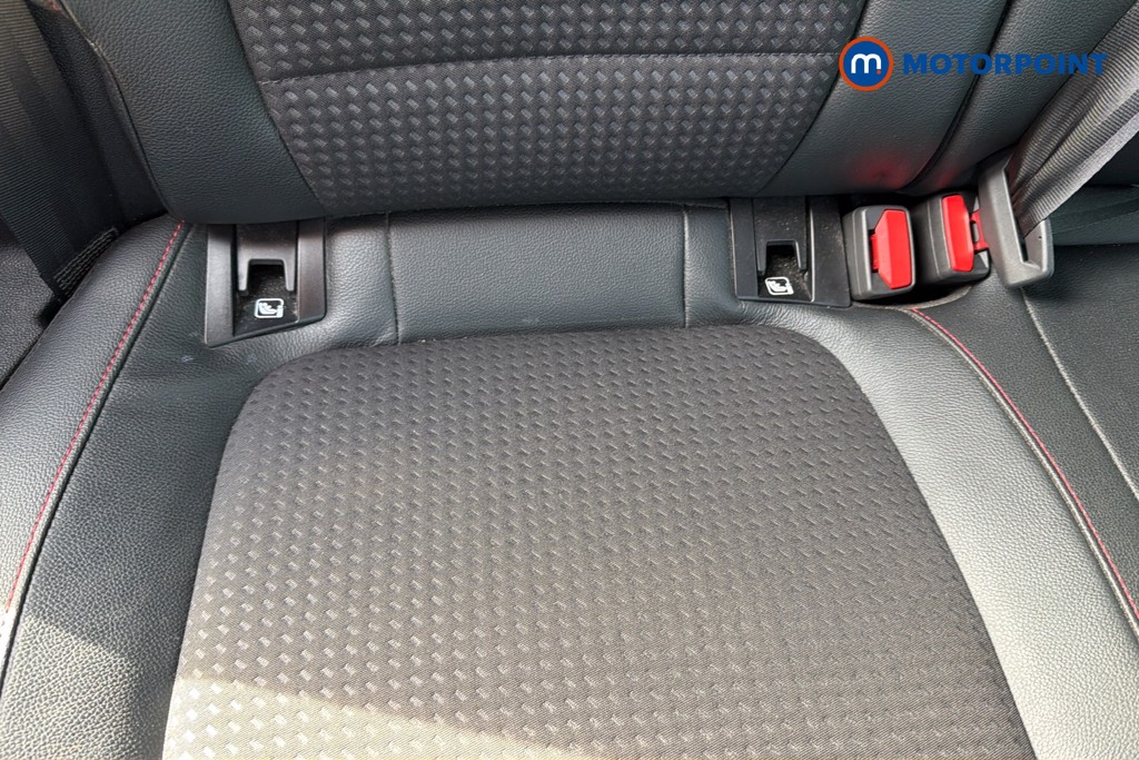 Ford Focus St-Line X Manual Petrol Hatchback - Stock Number (1632641) - 29th supplementary image