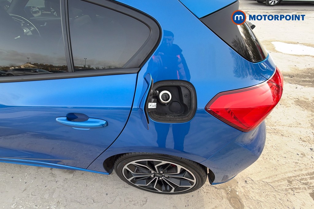 Ford Focus St-Line X Manual Petrol Hatchback - Stock Number (1632641) - 41st supplementary image