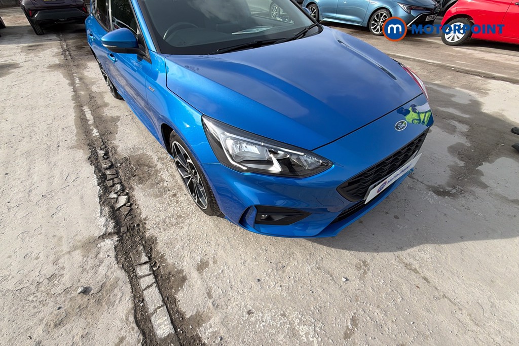 Ford Focus St-Line X Manual Petrol Hatchback - Stock Number (1632641) - 44th supplementary image