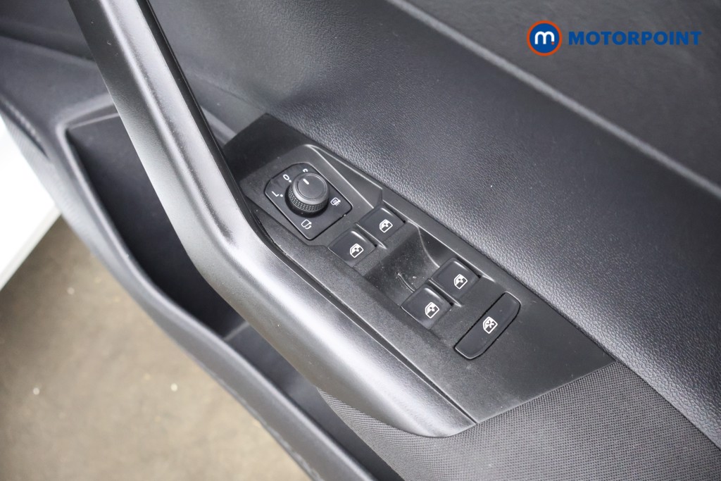 Volkswagen Polo Life Manual Petrol Hatchback - Stock Number (1632673) - 17th supplementary image