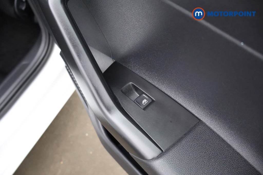 Volkswagen Polo Life Manual Petrol Hatchback - Stock Number (1632673) - 22nd supplementary image