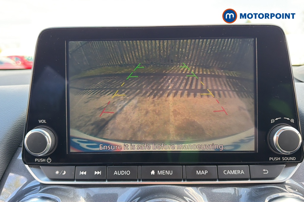 Nissan Juke N-Connecta Manual Petrol SUV - Stock Number (1632757) - 13th supplementary image