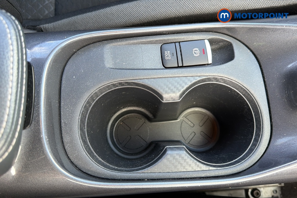 Nissan Juke N-Connecta Manual Petrol SUV - Stock Number (1632757) - 16th supplementary image