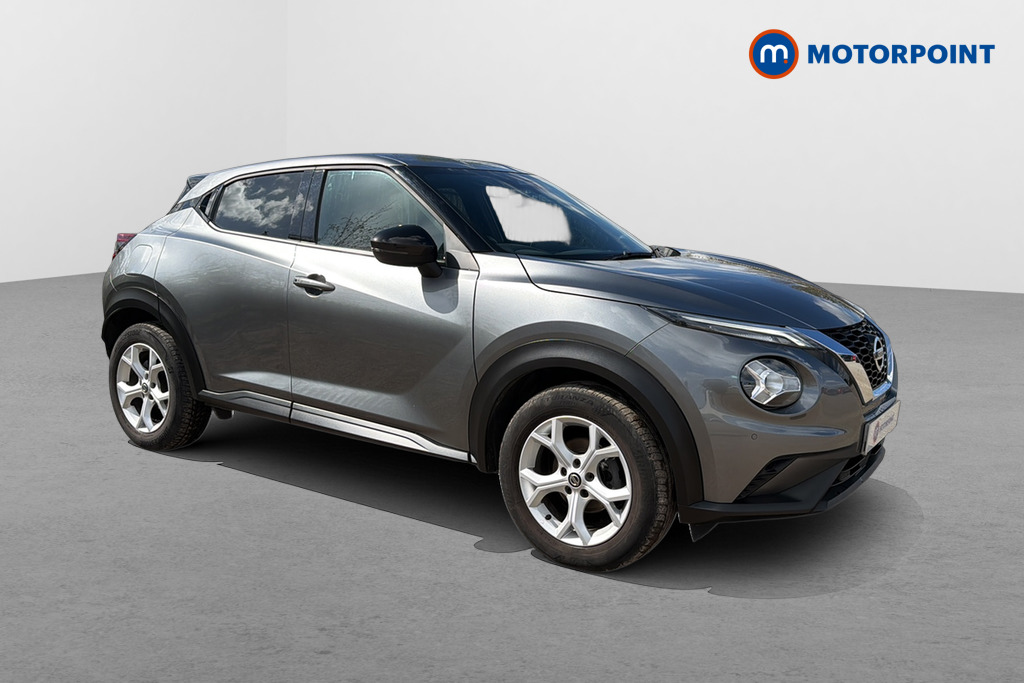 Nissan Juke N-Connecta Manual Petrol SUV - Stock Number (1632757) - Drivers side front corner