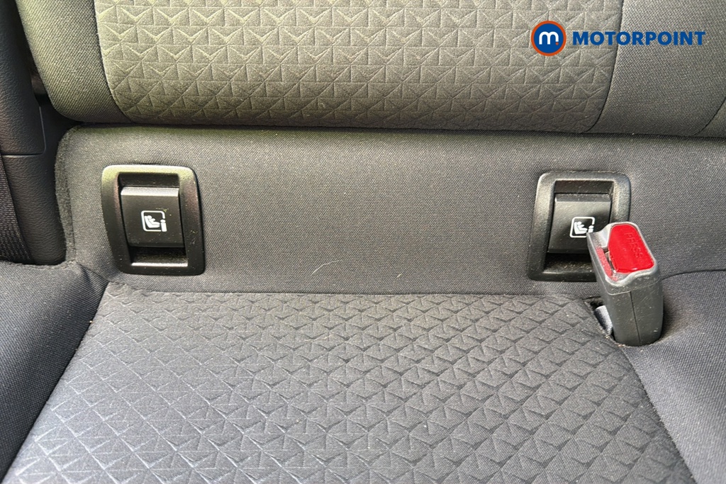 Nissan Juke N-Connecta Manual Petrol SUV - Stock Number (1632757) - 27th supplementary image
