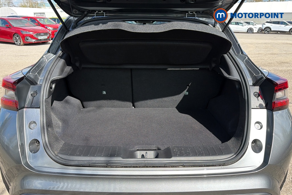 Nissan Juke N-Connecta Manual Petrol SUV - Stock Number (1632757) - 30th supplementary image