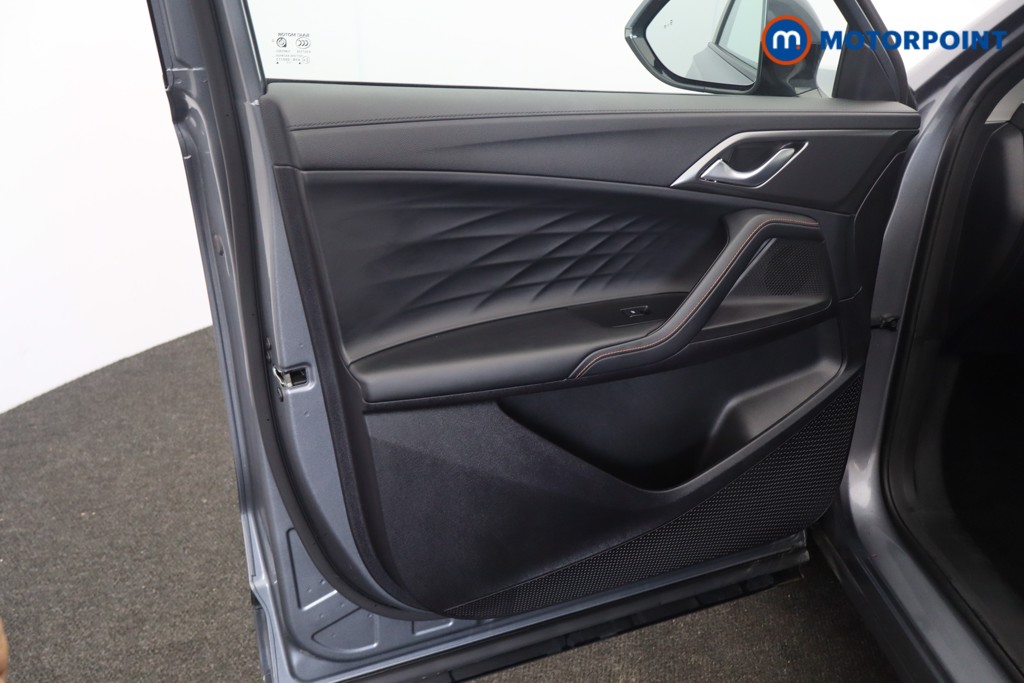 Mg Motor Uk HS Trophy Automatic Petrol-Electric Hybrid SUV - Stock Number (1632815) - 27th supplementary image