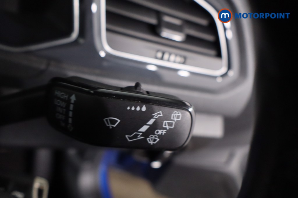 Volkswagen T-Roc SEL Automatic Petrol SUV - Stock Number (1632968) - 15th supplementary image