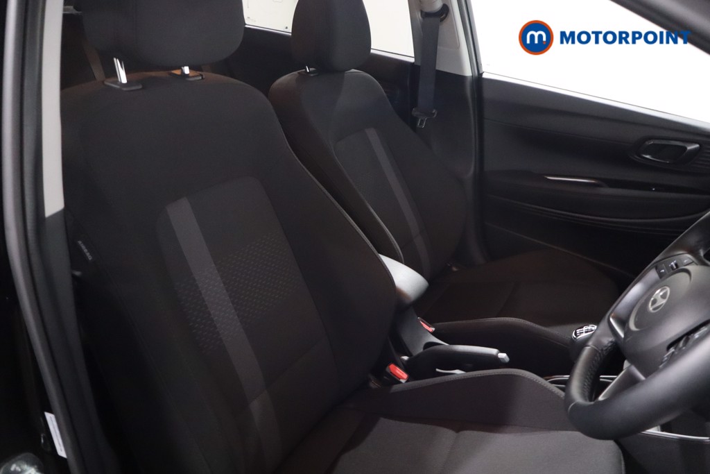 Hyundai I20 Premium Manual Petrol Hatchback - Stock Number (1633223) - 22nd supplementary image