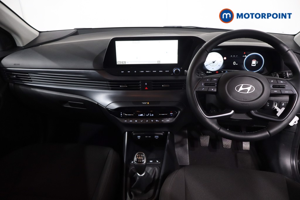 Hyundai I20 Premium Manual Petrol Hatchback - Stock Number (1633223) - 1st supplementary image