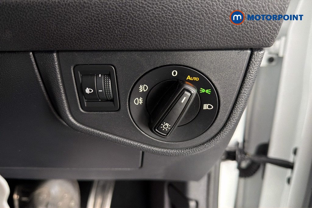 Volkswagen Taigo R-Line Automatic Petrol SUV - Stock Number (1633344) - 18th supplementary image