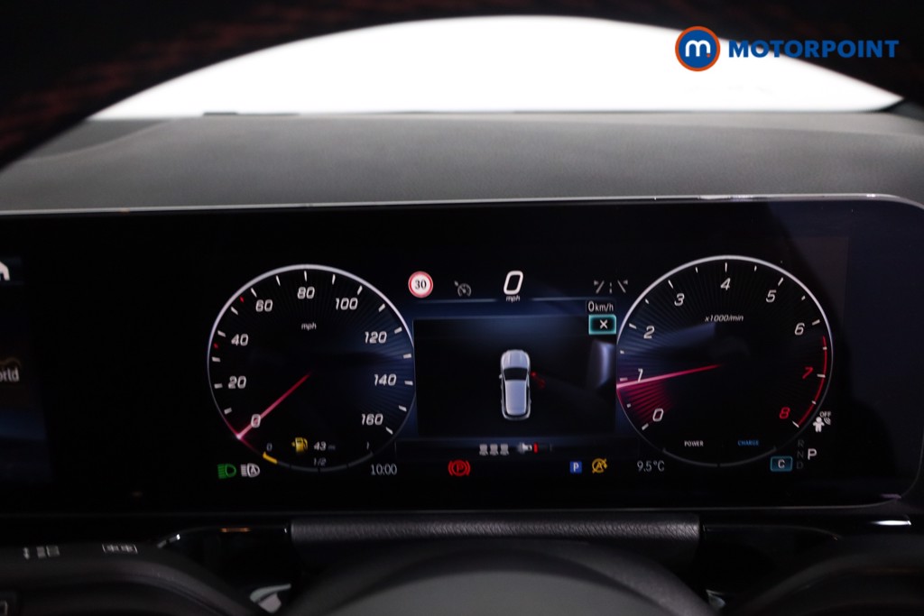 Mercedes-Benz GLA Amg Line Automatic Petrol SUV - Stock Number (1633345) - 16th supplementary image