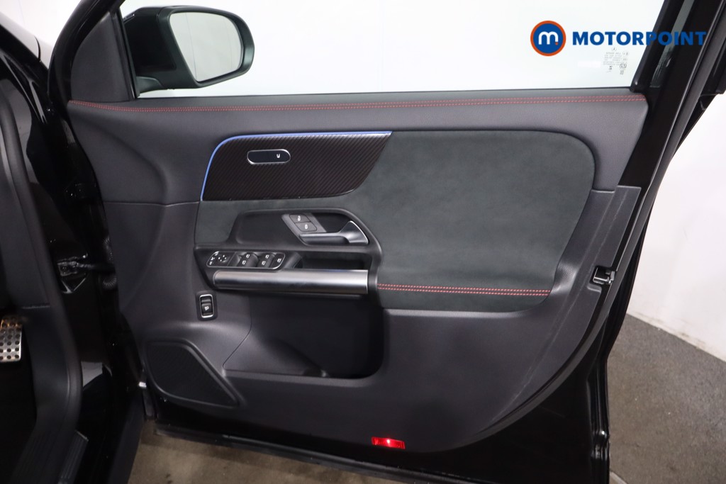 Mercedes-Benz GLA Amg Line Automatic Petrol SUV - Stock Number (1633345) - 25th supplementary image