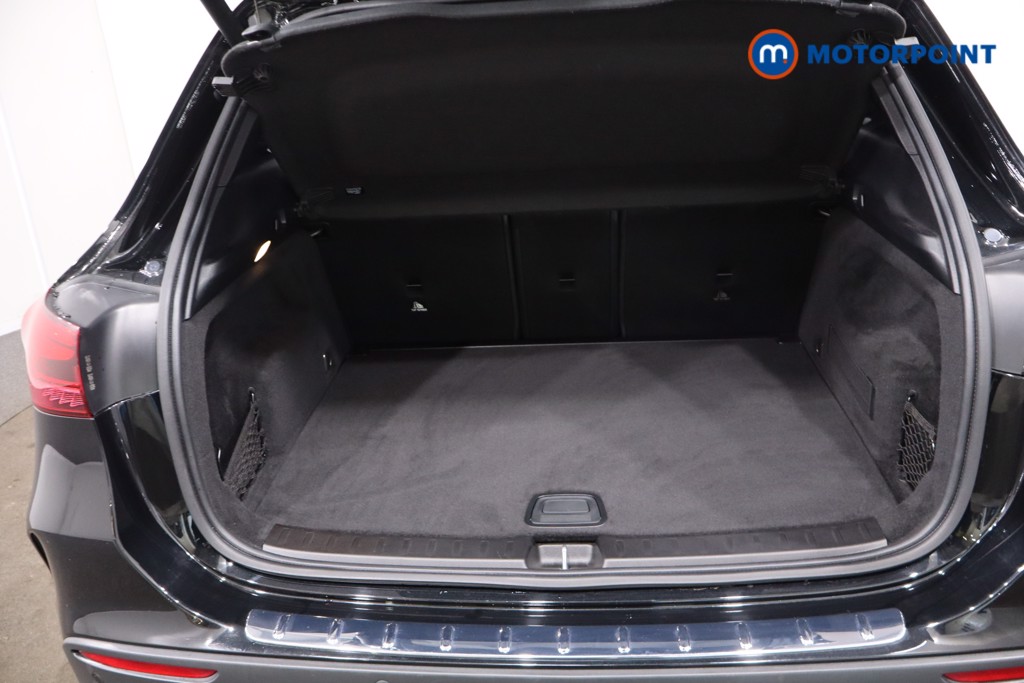 Mercedes-Benz GLA Amg Line Automatic Petrol SUV - Stock Number (1633345) - 38th supplementary image