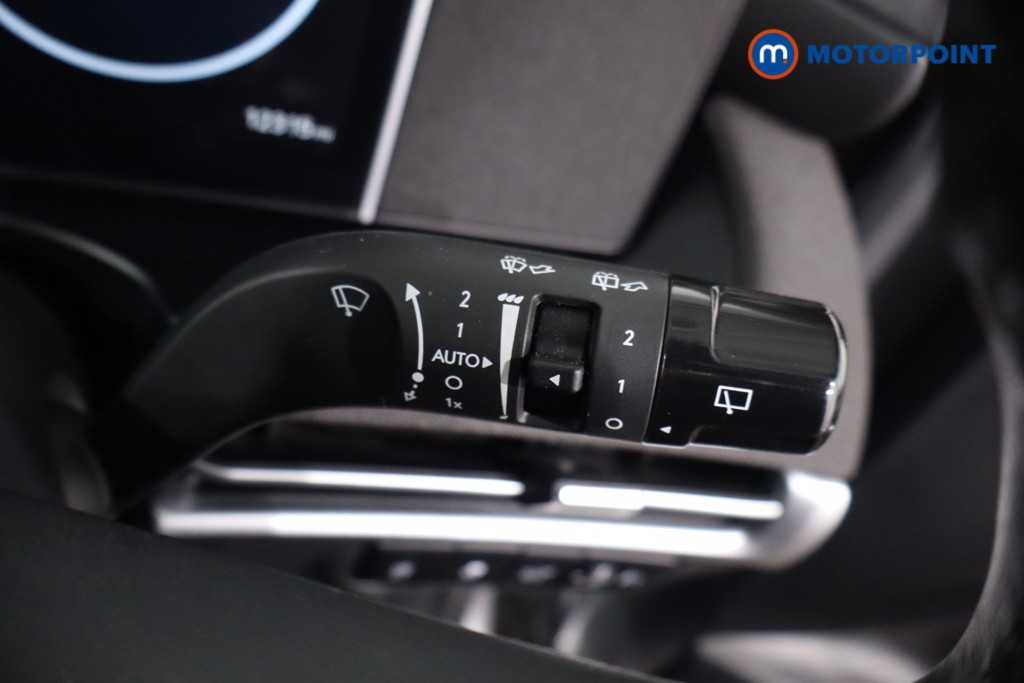 Hyundai Tucson Premium Manual Petrol SUV - Stock Number (1633675) - 15th supplementary image