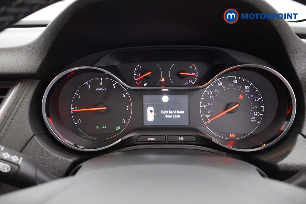 Vauxhall Grandland X Sport Nav Manual Petrol SUV - Stock Number (1633870) - 9th supplementary image