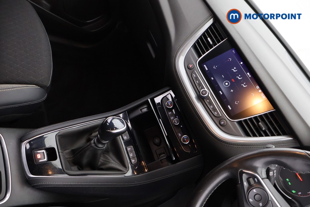 Vauxhall Grandland X Sport Nav Manual Petrol SUV - Stock Number (1633870) - 16th supplementary image