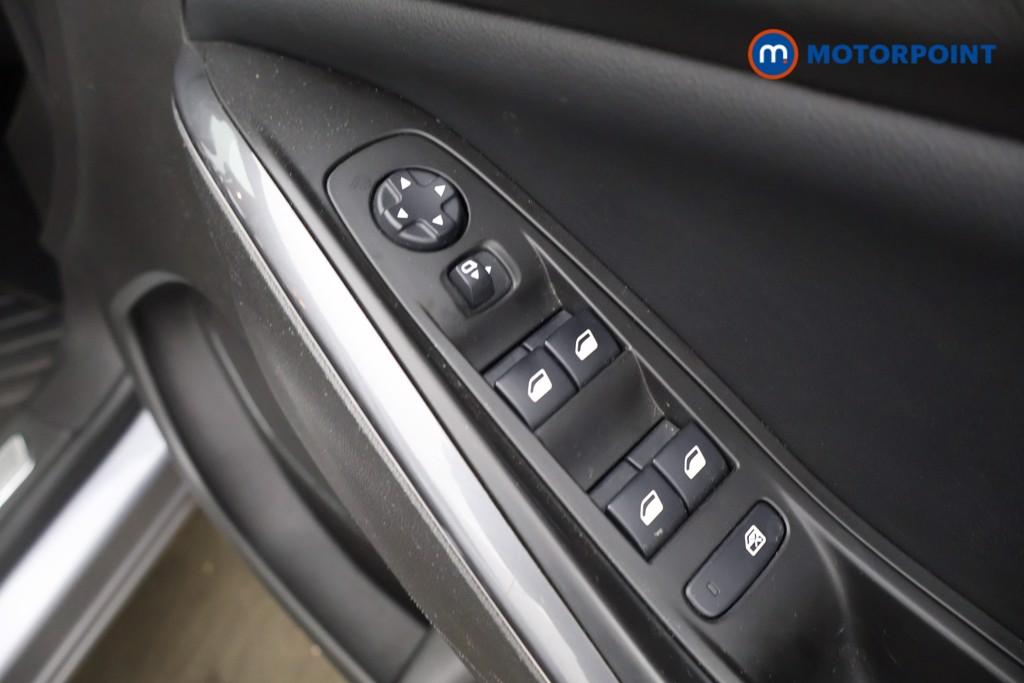 Vauxhall Grandland X Sport Nav Manual Petrol SUV - Stock Number (1633870) - 17th supplementary image