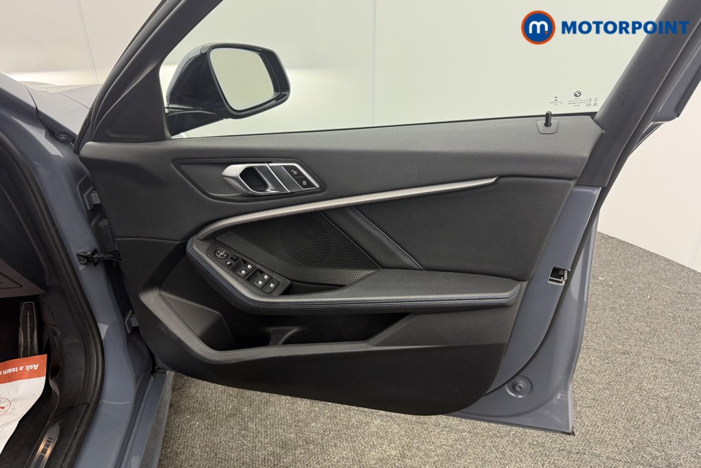 BMW 1 Series M Sport Manual Petrol Hatchback - Stock Number (1634090) - 2nd supplementary image