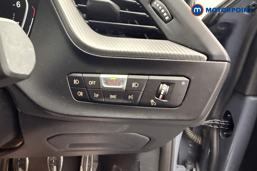 BMW 1 Series M Sport Manual Petrol Hatchback - Stock Number (1634090) - 4th supplementary image