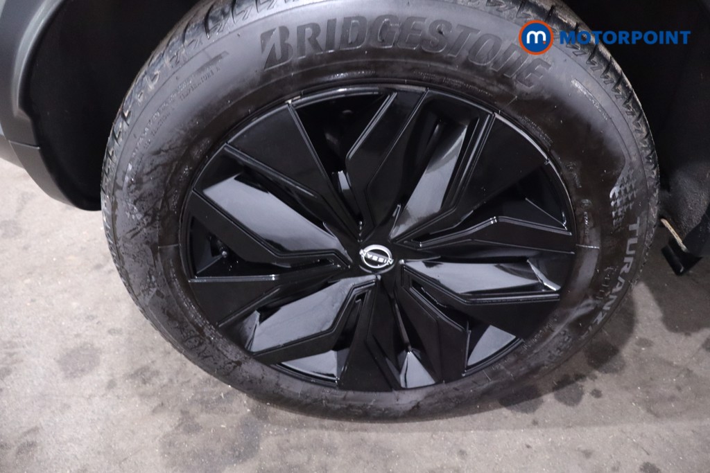 Nissan Juke Acenta Premium Manual Petrol SUV - Stock Number (1634233) - 9th supplementary image