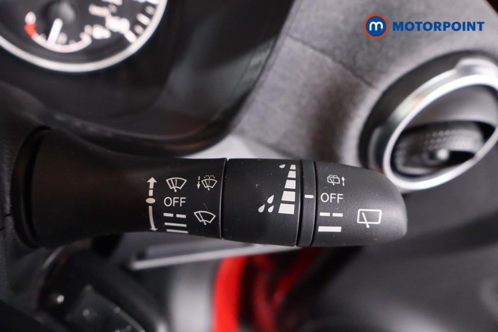 Nissan Juke Acenta Premium Manual Petrol SUV - Stock Number (1634233) - 15th supplementary image