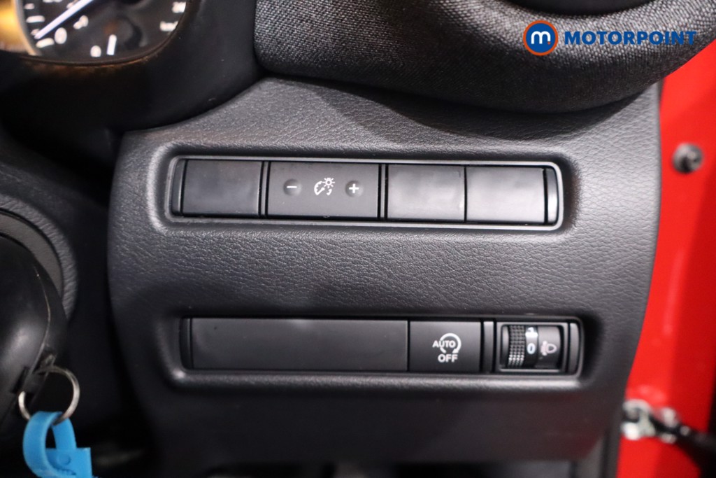 Nissan Juke Acenta Premium Manual Petrol SUV - Stock Number (1634233) - 17th supplementary image