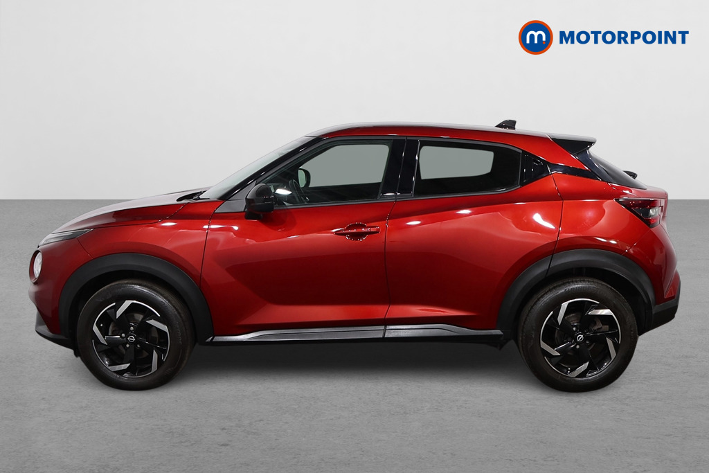 Nissan Juke N-Connecta Automatic Petrol SUV - Stock Number (1634236) - Passenger side