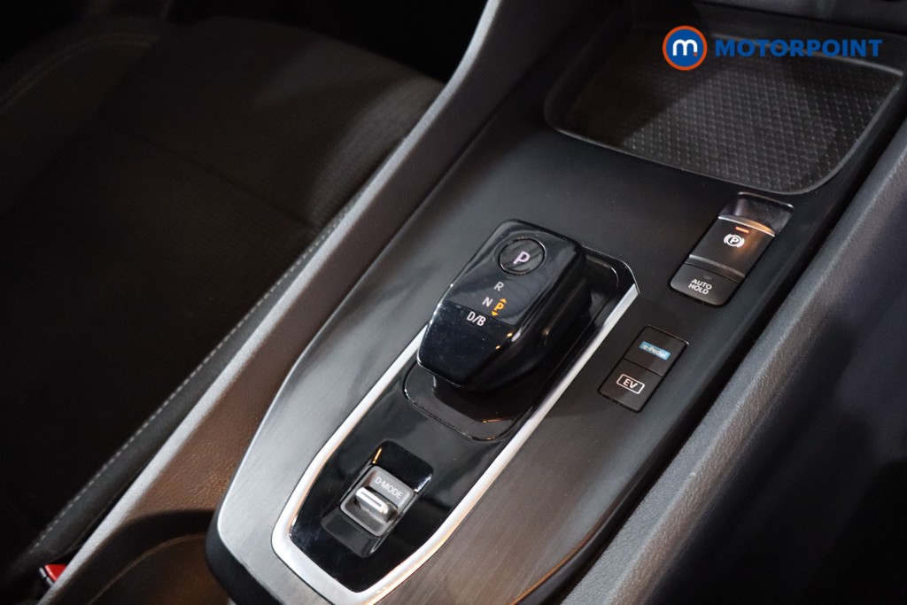Nissan Qashqai Acenta Premium Automatic Petrol-Electric Hybrid SUV - Stock Number (1634240) - 18th supplementary image