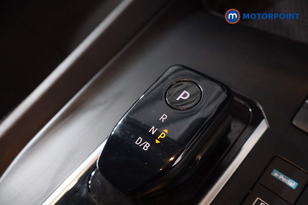 Nissan Qashqai Acenta Premium Automatic Petrol-Electric Hybrid SUV - Stock Number (1634240) - 19th supplementary image