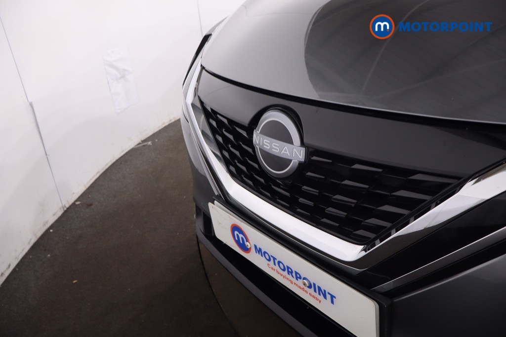 Nissan Qashqai Acenta Premium Automatic Petrol-Electric Hybrid SUV - Stock Number (1634240) - 29th supplementary image