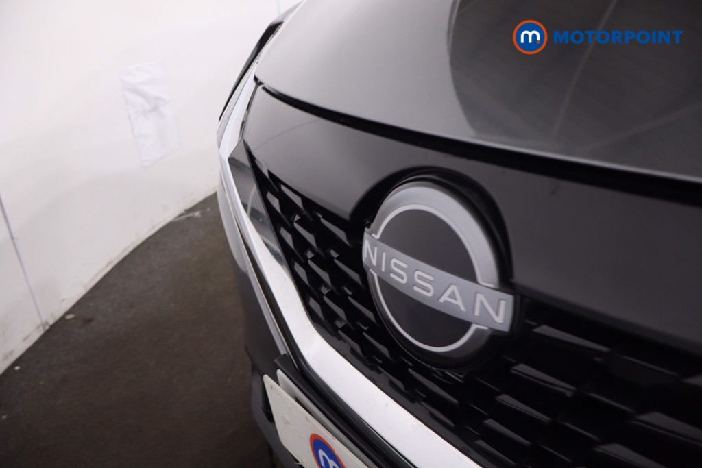 Nissan Qashqai Acenta Premium Automatic Petrol-Electric Hybrid SUV - Stock Number (1634240) - 30th supplementary image