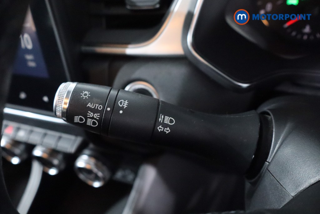 Renault Captur Iconic Manual Diesel SUV - Stock Number (1634243) - 14th supplementary image
