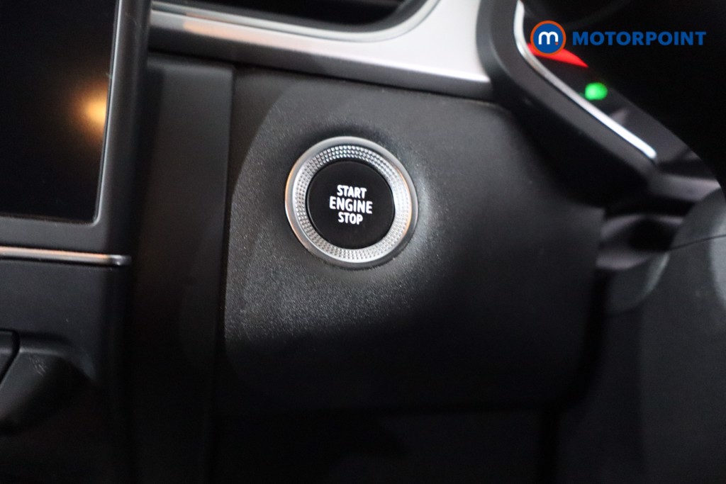Renault Captur Iconic Manual Diesel SUV - Stock Number (1634243) - 17th supplementary image