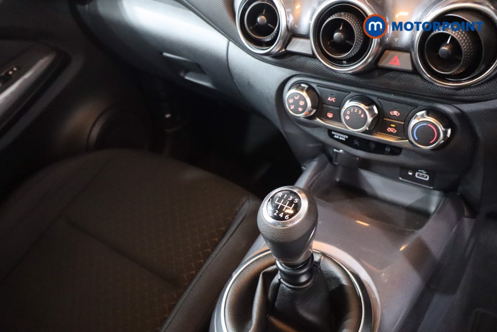 Nissan Juke Acenta Manual Petrol SUV - Stock Number (1634250) - 20th supplementary image