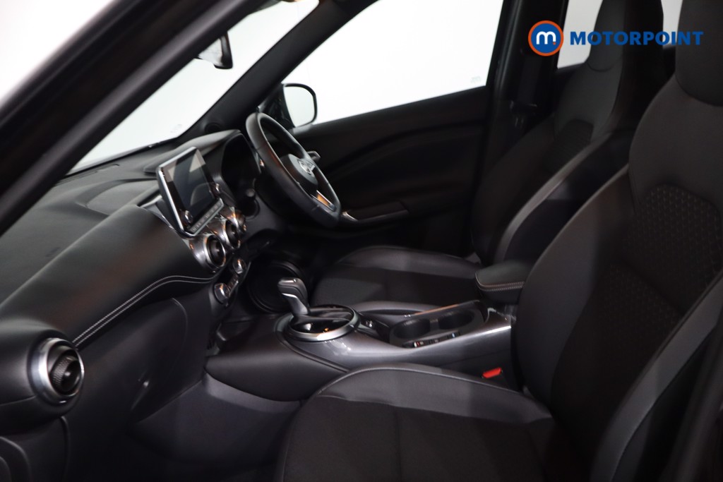 Nissan Juke N-Connecta Automatic Petrol-Electric Hybrid SUV - Stock Number (1634251) - 4th supplementary image