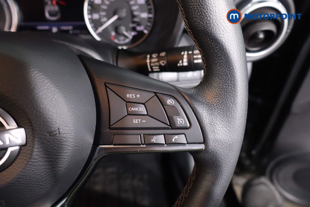 Nissan Juke N-Connecta Automatic Petrol-Electric Hybrid SUV - Stock Number (1634251) - 8th supplementary image