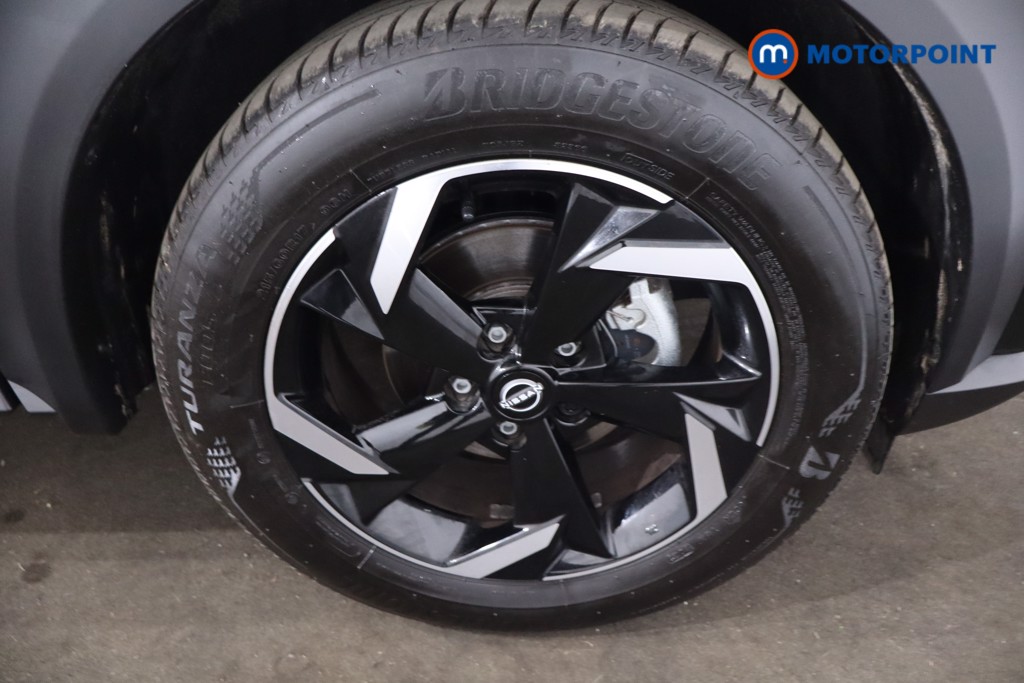 Nissan Juke N-Connecta Automatic Petrol-Electric Hybrid SUV - Stock Number (1634251) - 10th supplementary image