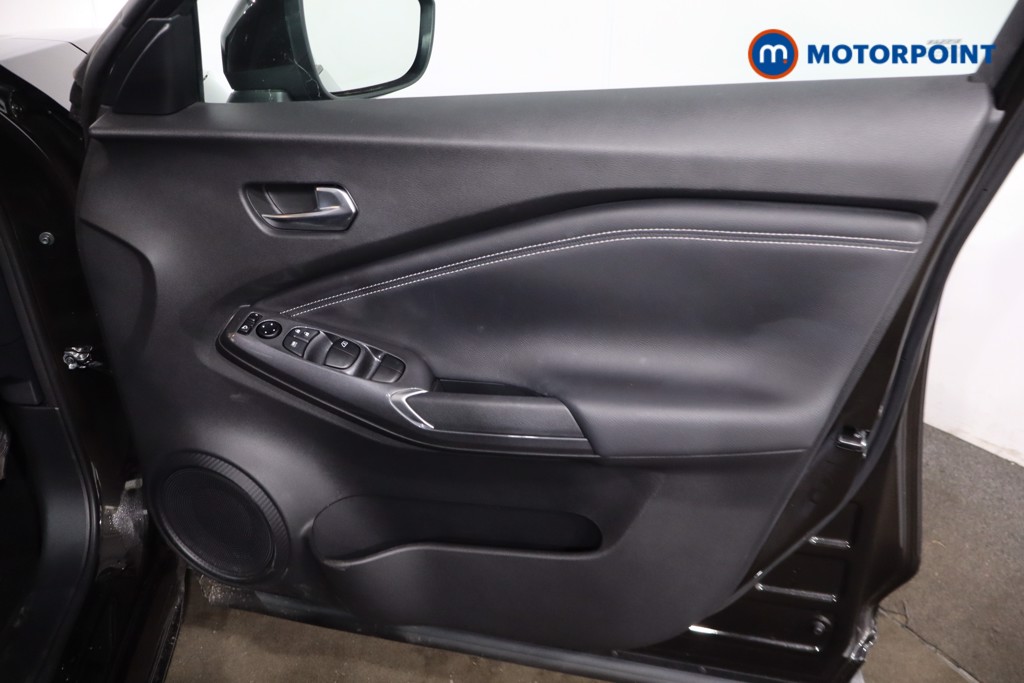 Nissan Juke N-Connecta Automatic Petrol-Electric Hybrid SUV - Stock Number (1634251) - 24th supplementary image