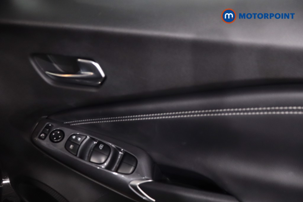 Nissan Juke N-Connecta Automatic Petrol-Electric Hybrid SUV - Stock Number (1634251) - 25th supplementary image