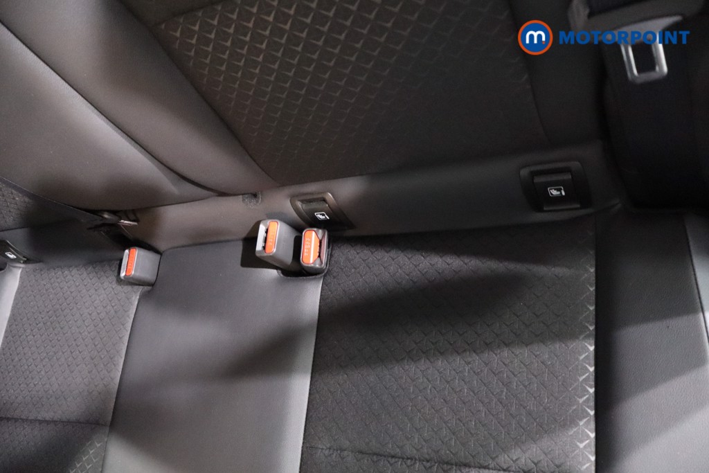 Nissan Juke N-Connecta Automatic Petrol-Electric Hybrid SUV - Stock Number (1634251) - 26th supplementary image