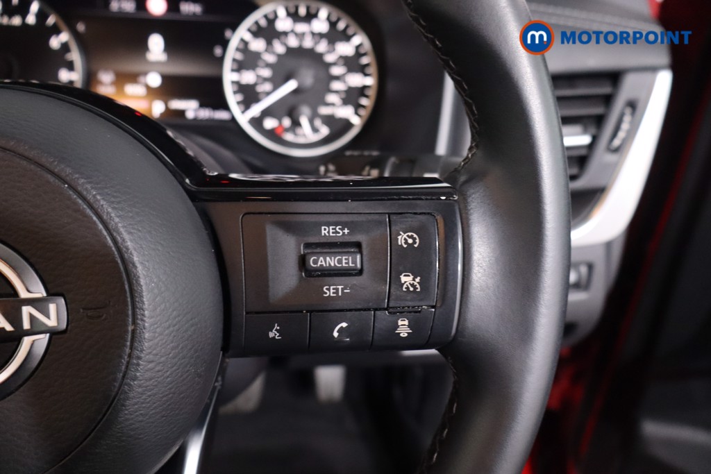 Nissan Qashqai Acenta Premium Automatic Petrol-Electric Hybrid SUV - Stock Number (1634257) - 8th supplementary image