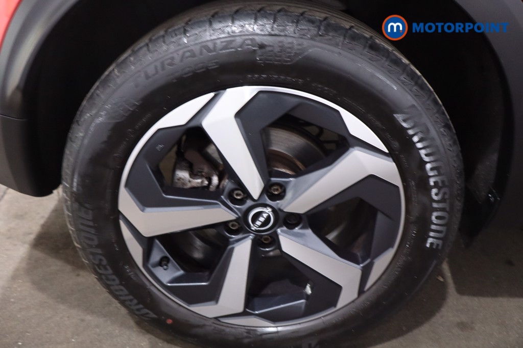 Nissan Qashqai Acenta Premium Automatic Petrol-Electric Hybrid SUV - Stock Number (1634257) - 9th supplementary image