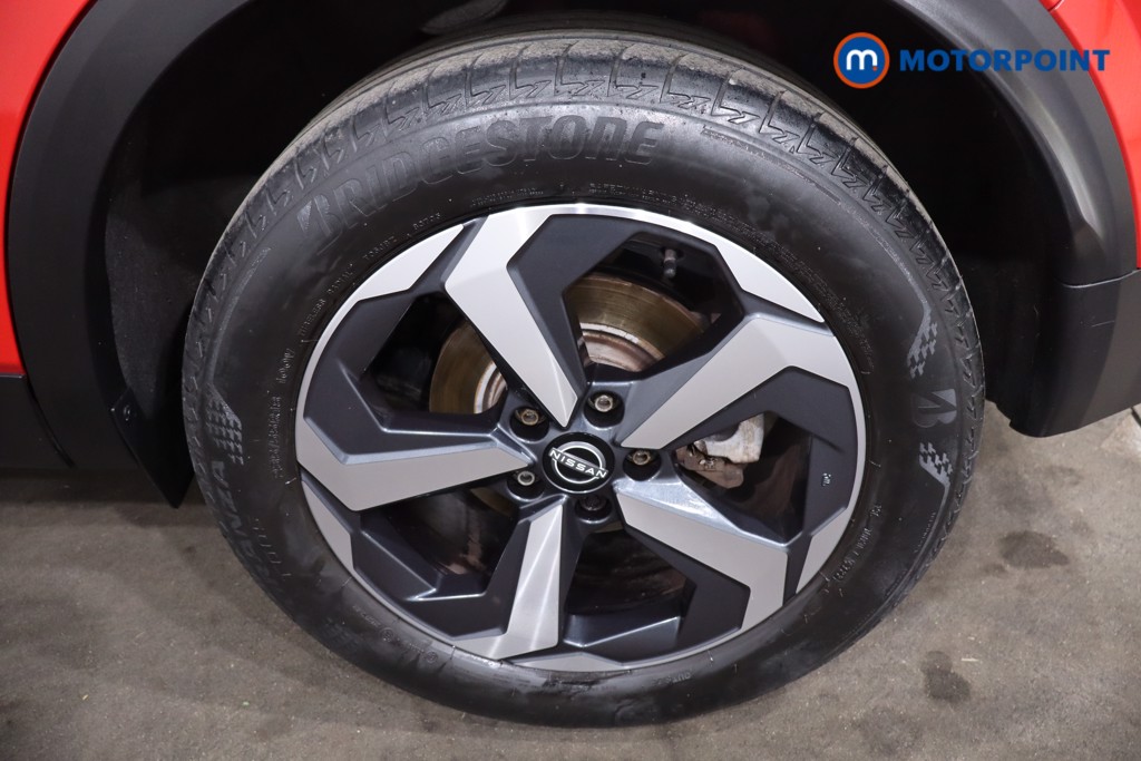 Nissan Qashqai Acenta Premium Automatic Petrol-Electric Hybrid SUV - Stock Number (1634257) - 12th supplementary image