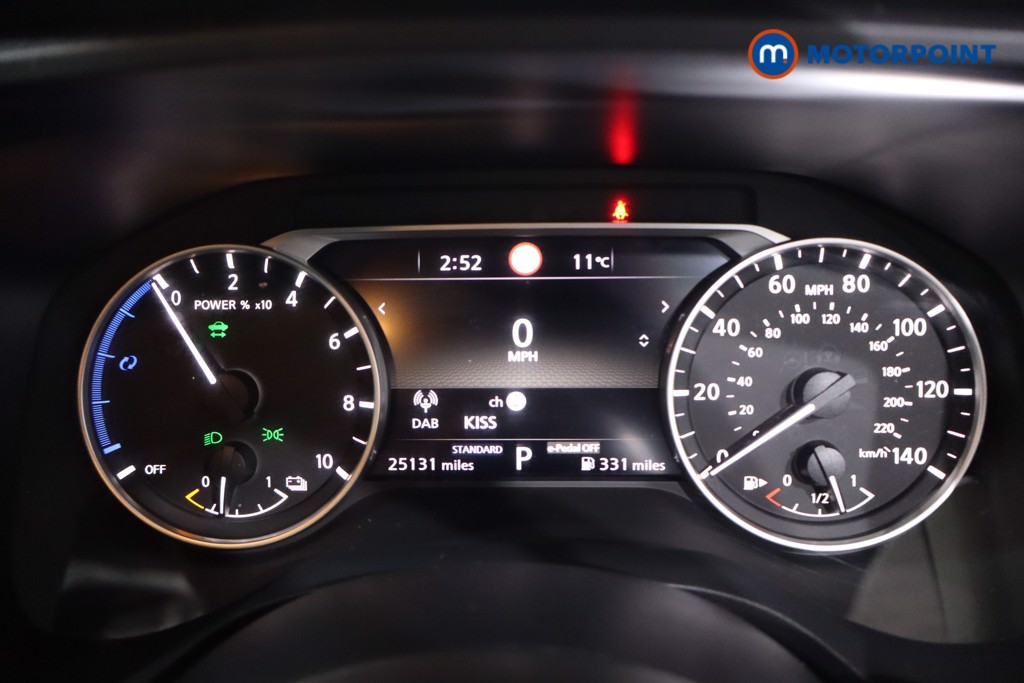 Nissan Qashqai Acenta Premium Automatic Petrol-Electric Hybrid SUV - Stock Number (1634257) - 16th supplementary image