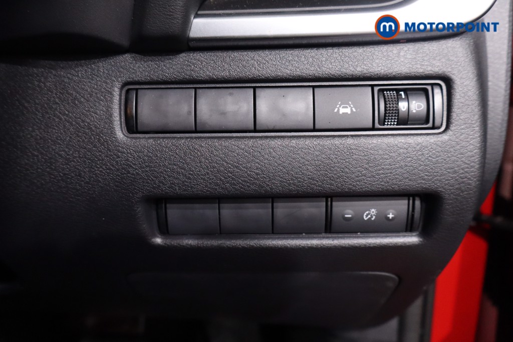 Nissan Qashqai Acenta Premium Automatic Petrol-Electric Hybrid SUV - Stock Number (1634257) - 17th supplementary image