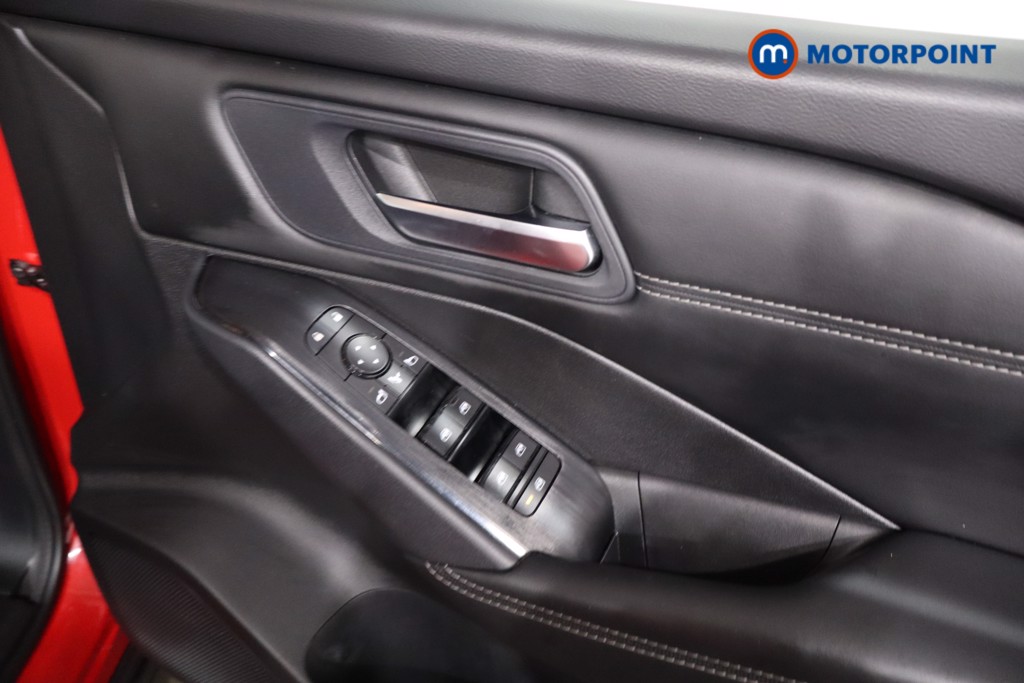 Nissan Qashqai Acenta Premium Automatic Petrol-Electric Hybrid SUV - Stock Number (1634257) - 25th supplementary image