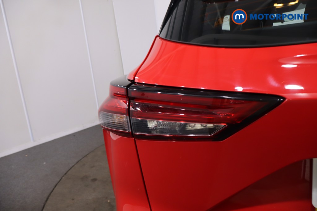 Nissan Qashqai Acenta Premium Automatic Petrol-Electric Hybrid SUV - Stock Number (1634257) - 37th supplementary image